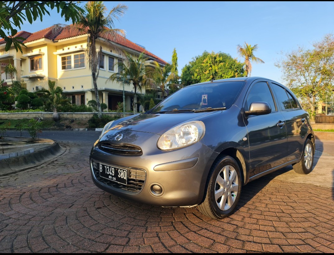2011 Nissan March  1.2 XS AT Bekas 2011 Nissan March  1.2 XS AT Bekas