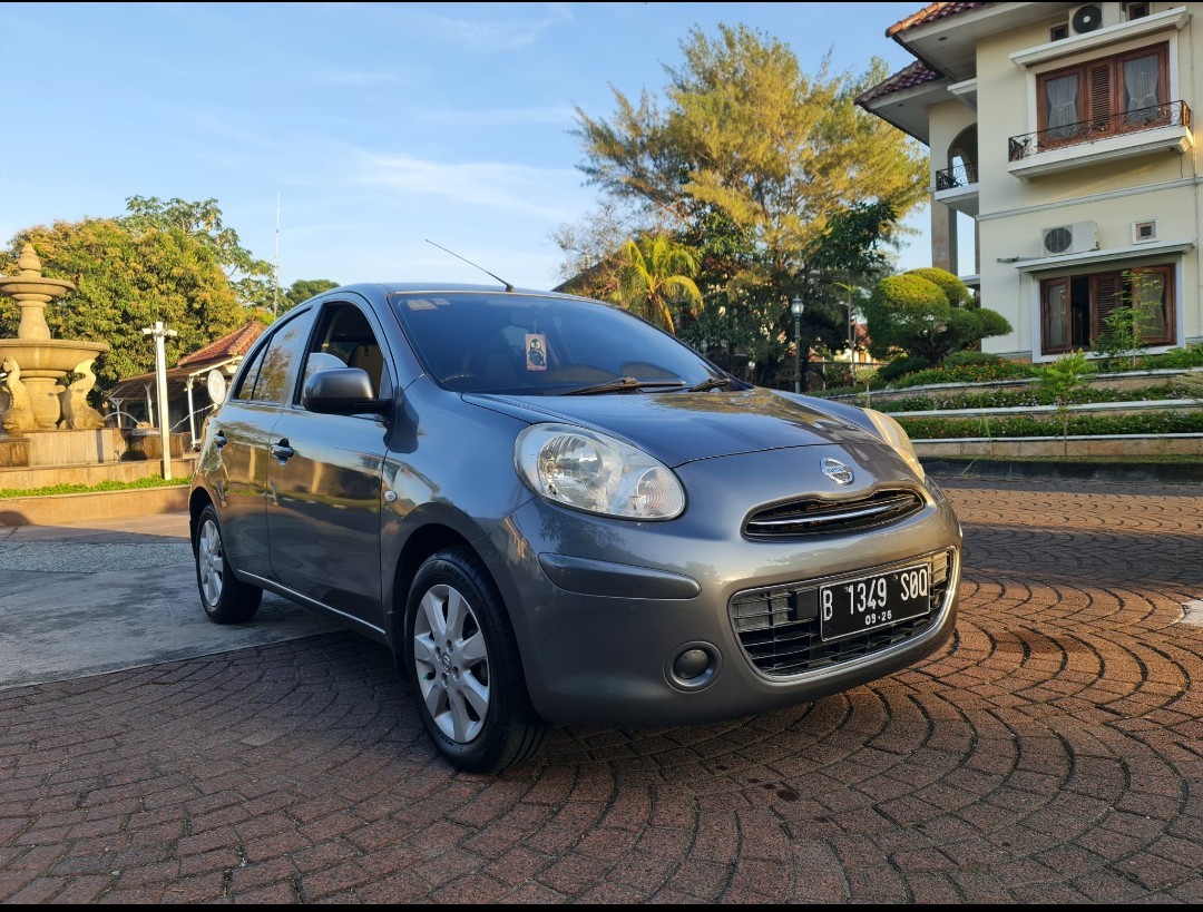 2011 Nissan March  1.2 XS AT 2011 Nissan March  1.2 XS AT