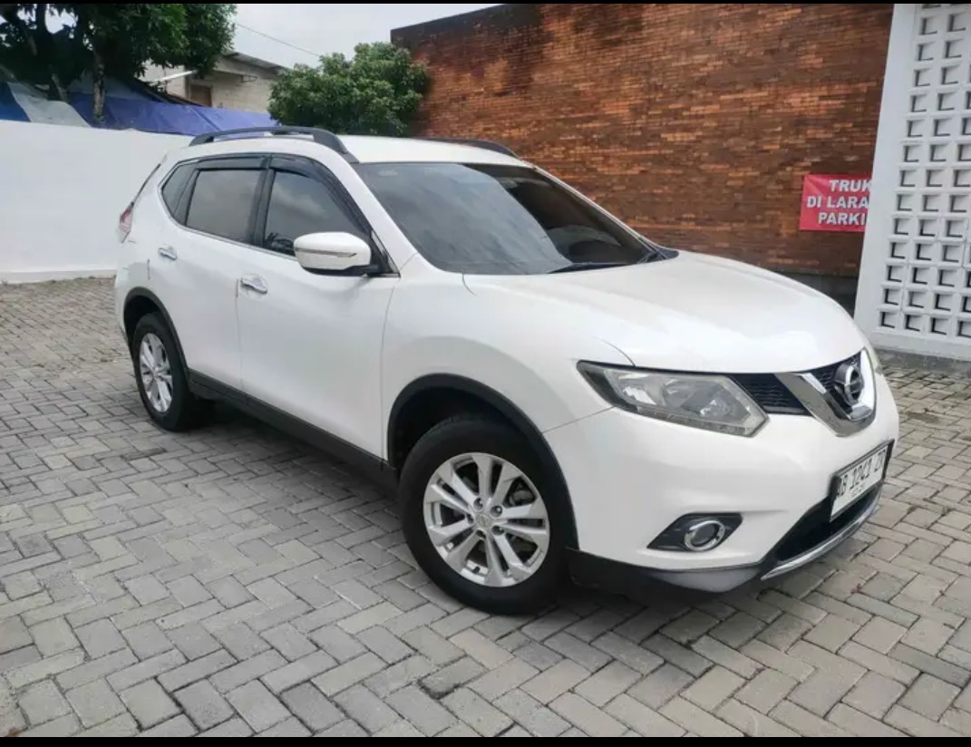 2014 Nissan X-Trail  2.0L 6MT 2014 Nissan X-Trail  2.0L 6MT