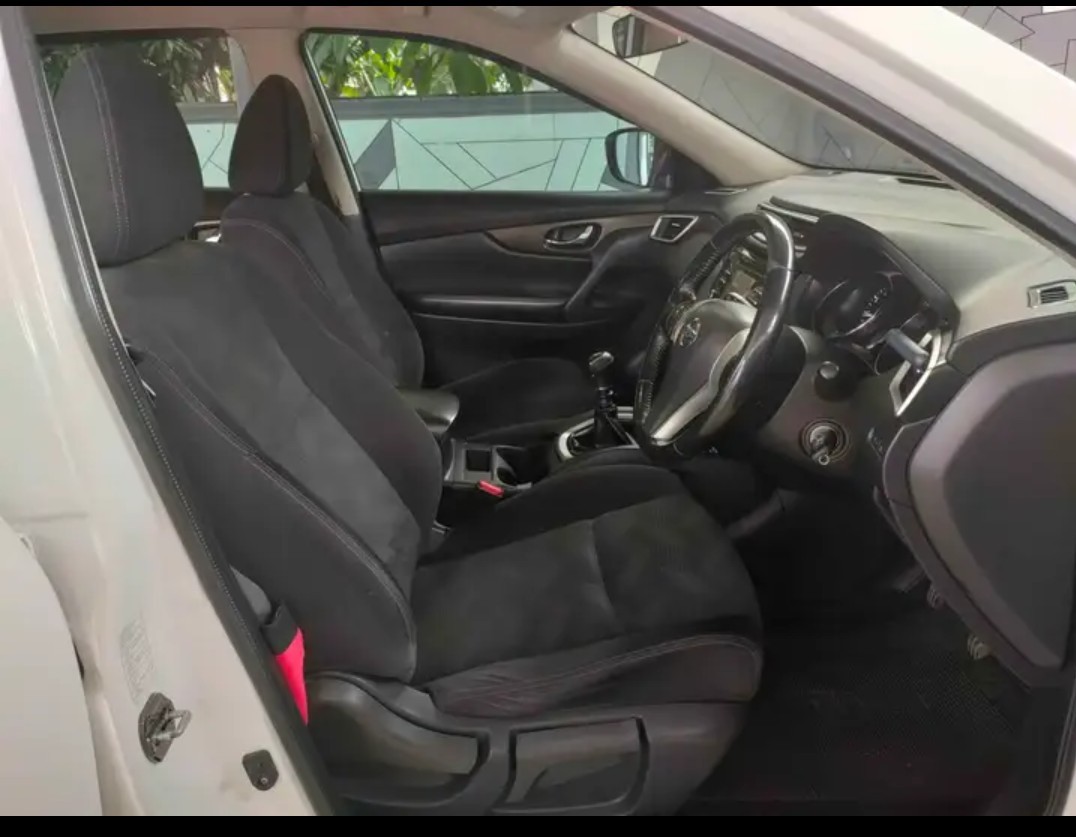 2014 Nissan X-Trail  2.0L 6MT 2014 Nissan X-Trail  2.0L 6MT