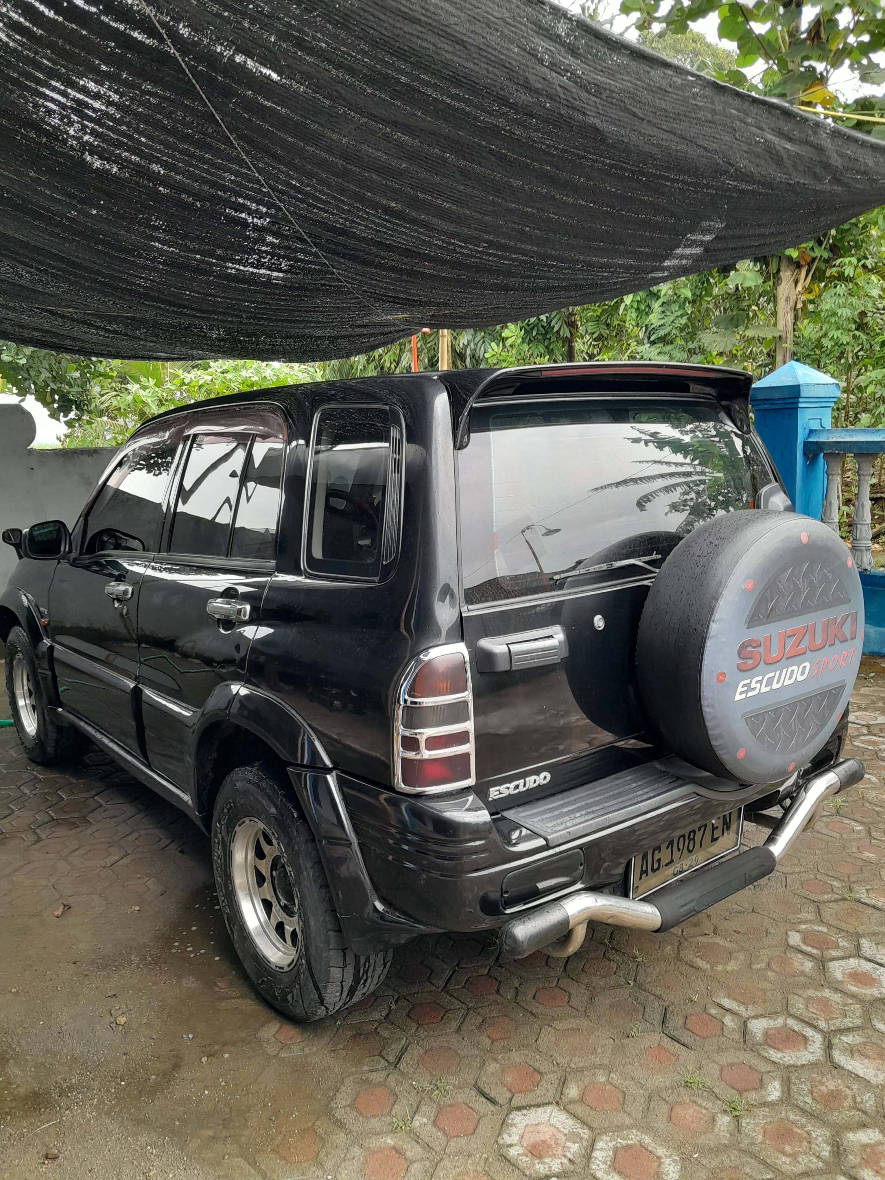 2003 Suzuki Escudo 2003 Suzuki Escudo