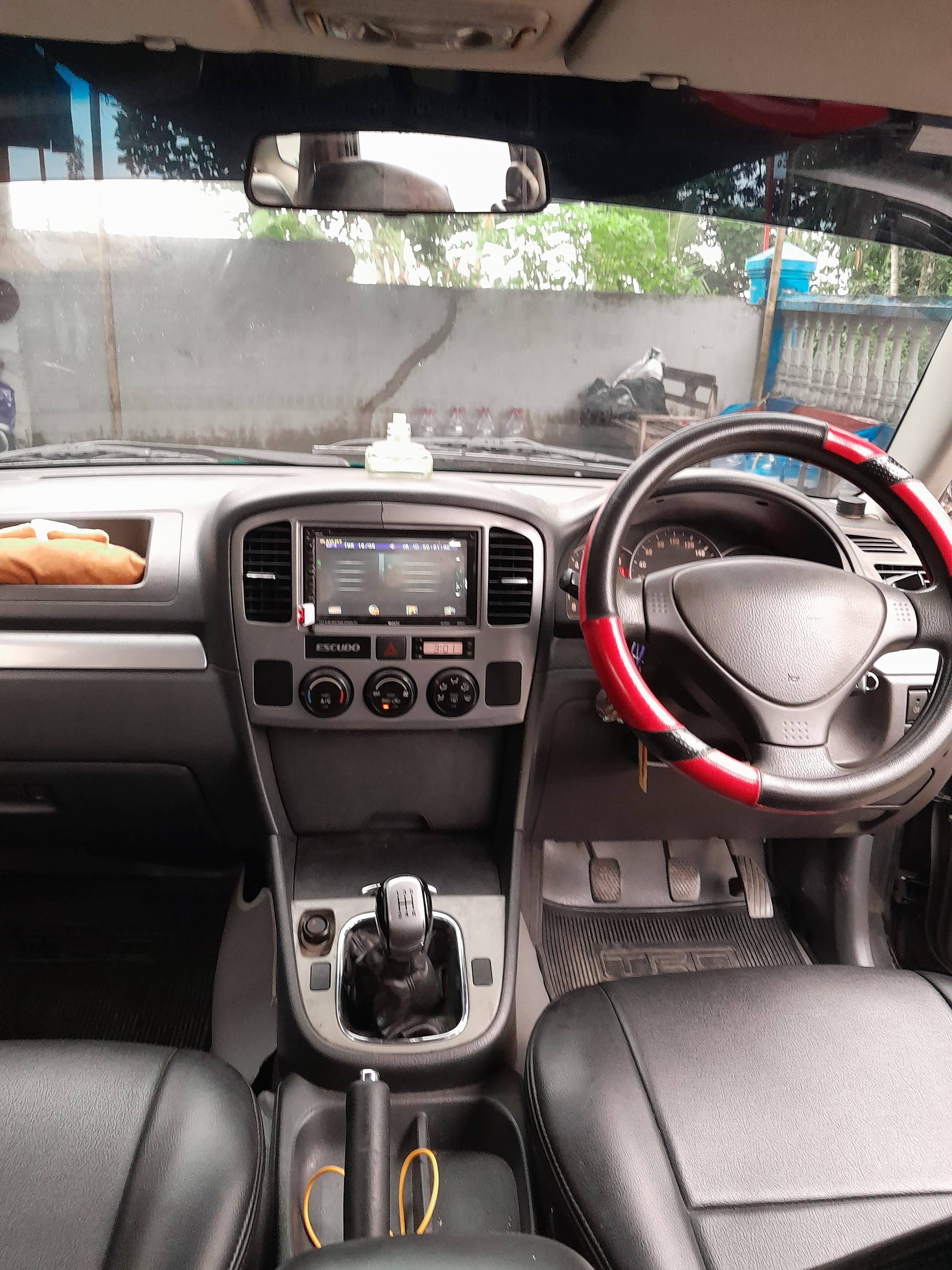 2003 Suzuki Escudo 2003 Suzuki Escudo