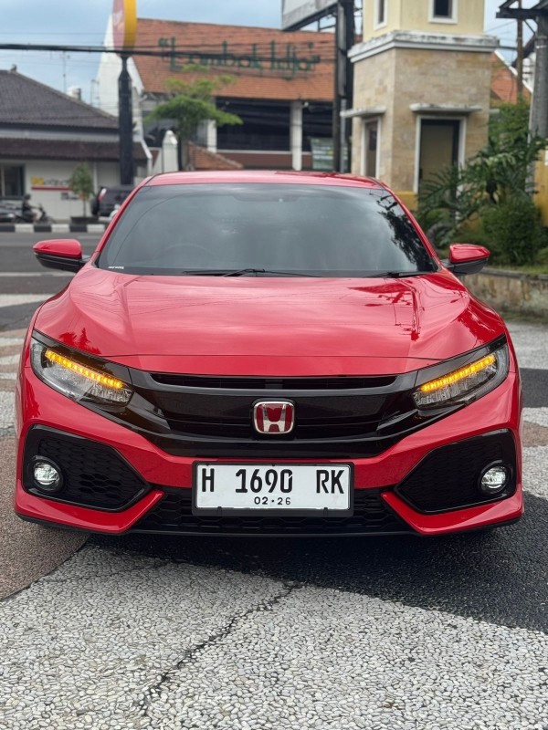 2017 Honda Civic Hatchback TURBO HATCHBACK E 1.5 AT