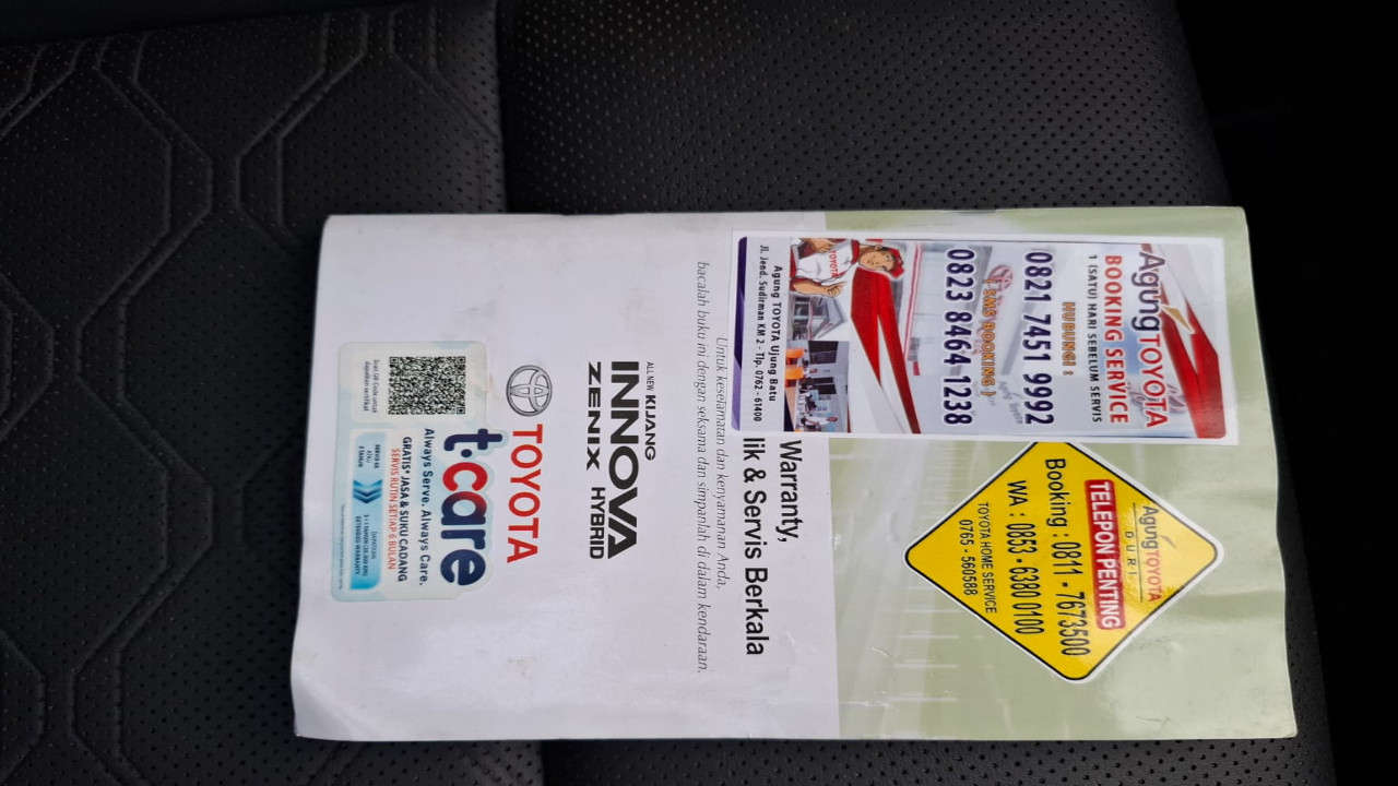 2022 Toyota Kijang Innova Zenix Hybrid EV 2022 Toyota Kijang Innova Zenix Hybrid EV