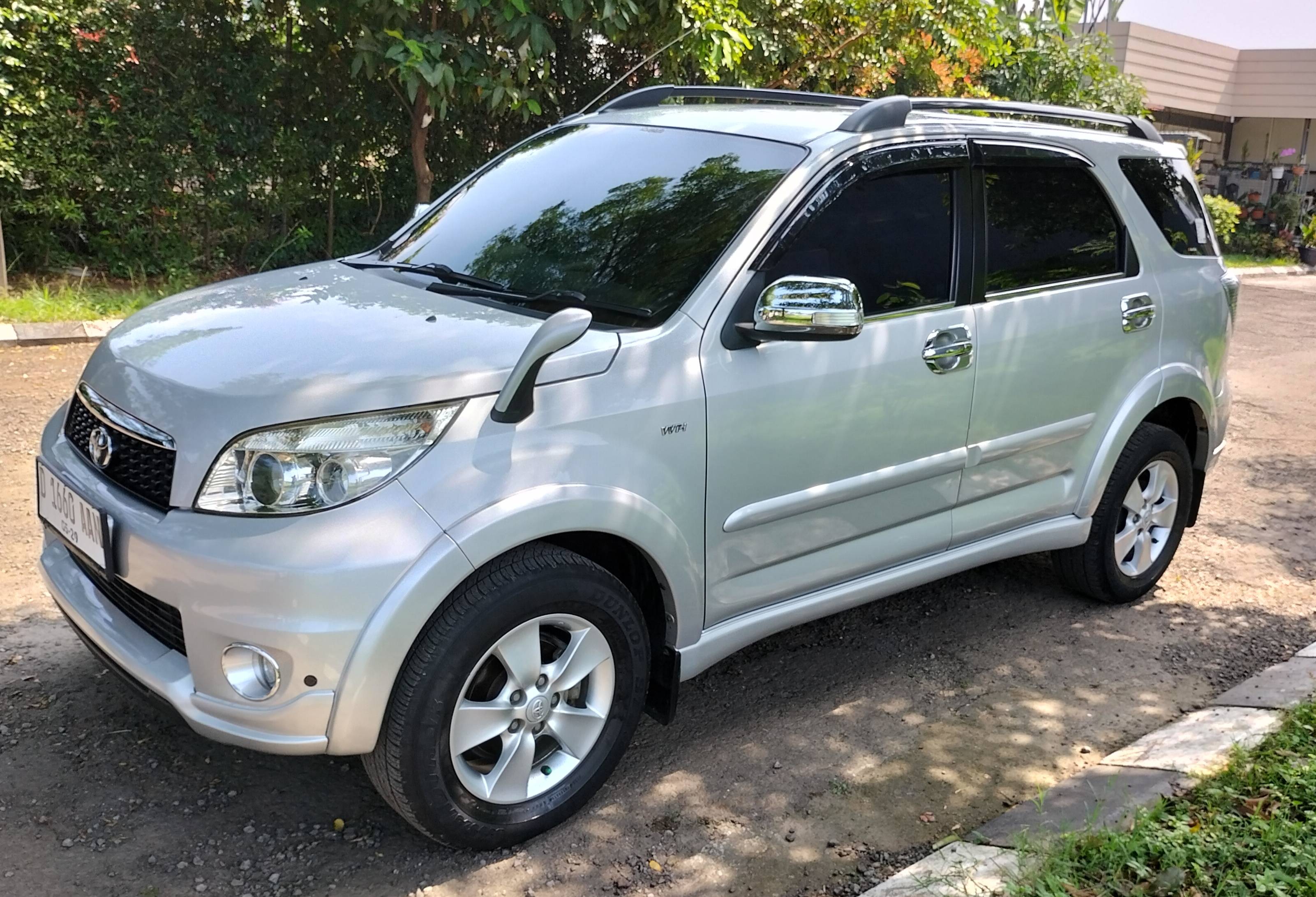 2013 Toyota Rush Bekas 2013 Toyota Rush Bekas