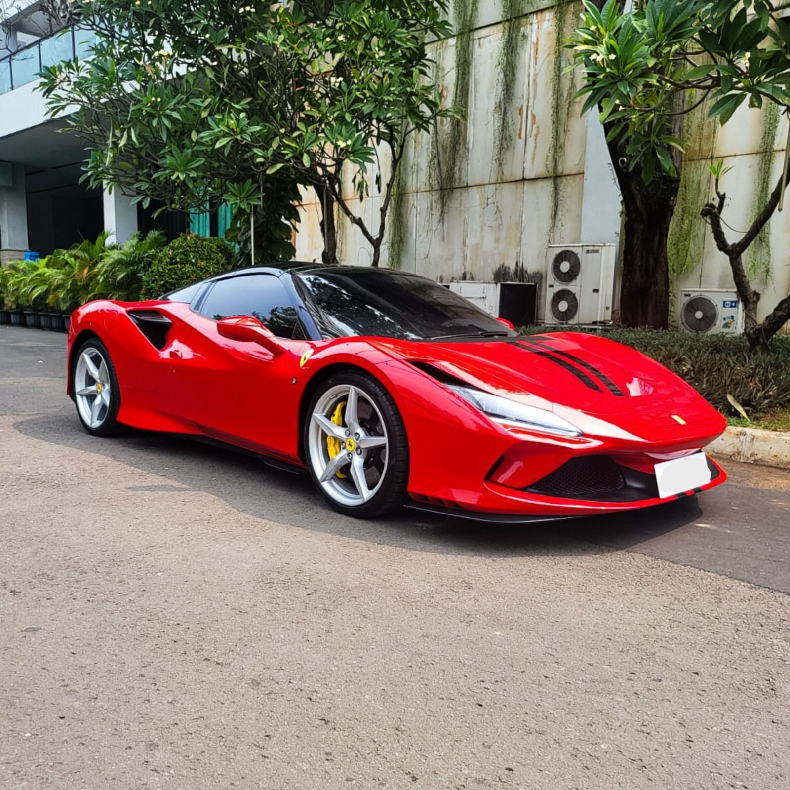 2022 Ferrari F8 Spider 3.9L V8 Bekas 2022 Ferrari F8 Spider 3.9L V8 Bekas