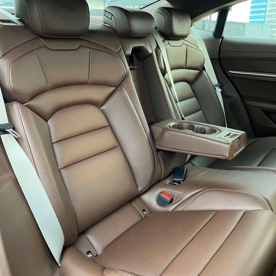 2022 Porsche Taycan Turbo 2022 Porsche Taycan Turbo