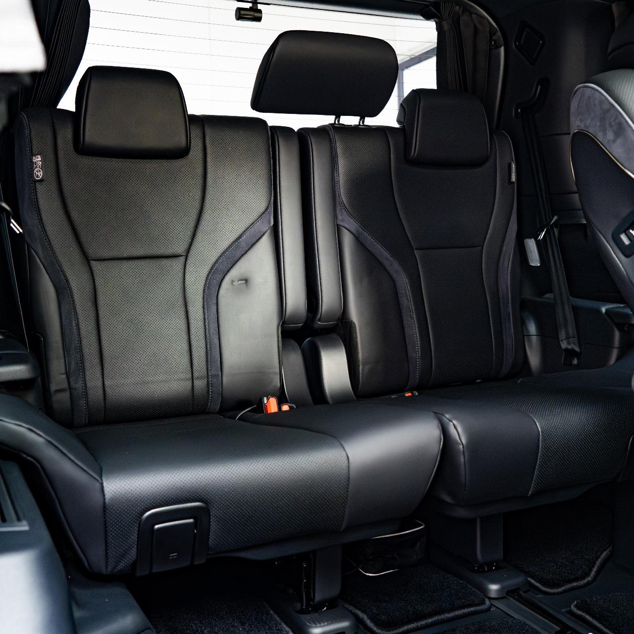 2024 Lexus LM  350 7 Seater 2024 Lexus LM  350 7 Seater