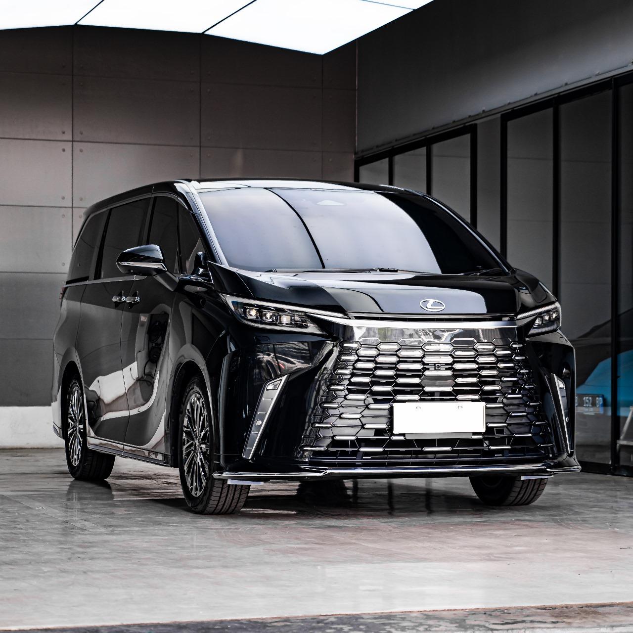 2024 Lexus LM  350 7 Seater 2024 Lexus LM  350 7 Seater