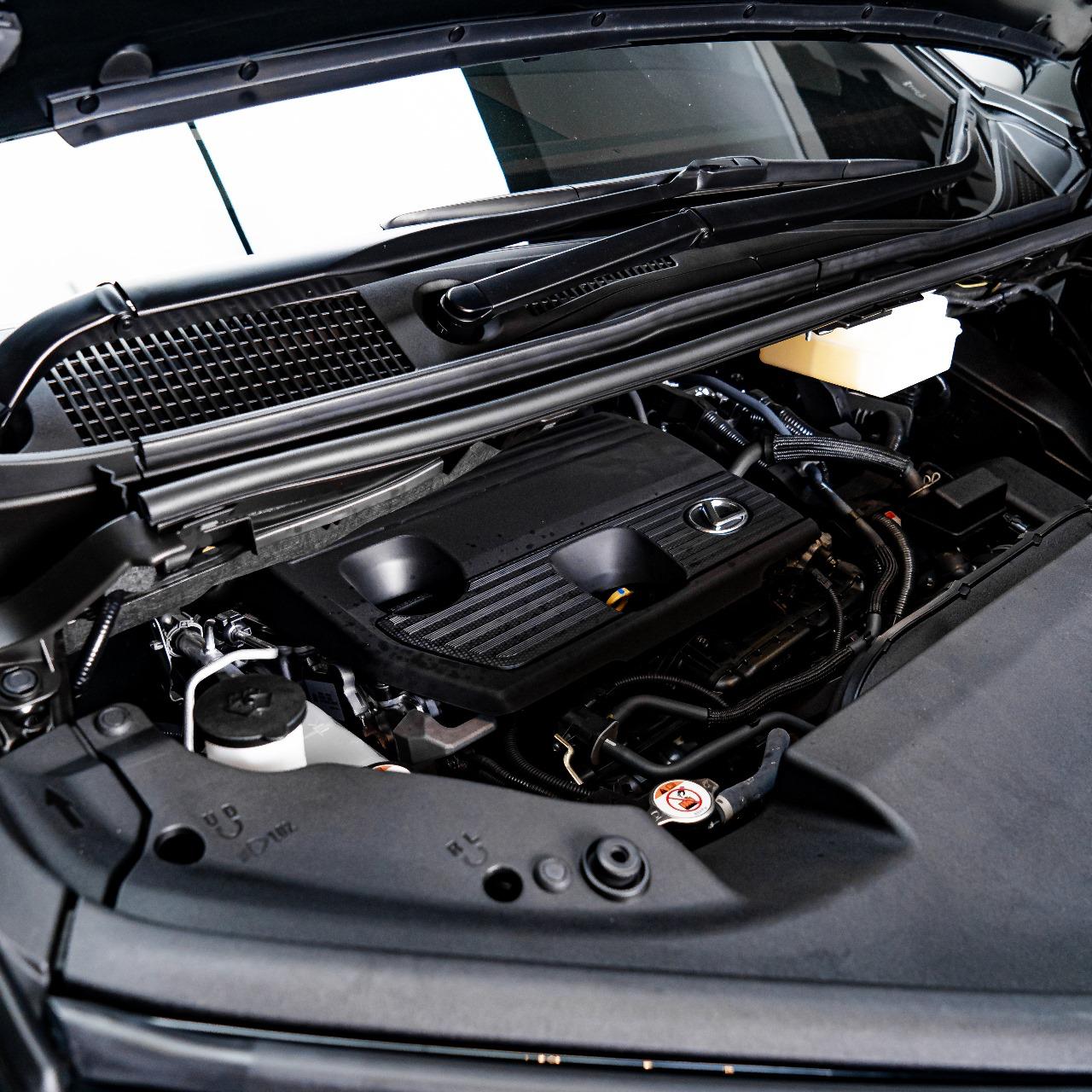 2024 Lexus LM  350 7 Seater 2024 Lexus LM  350 7 Seater