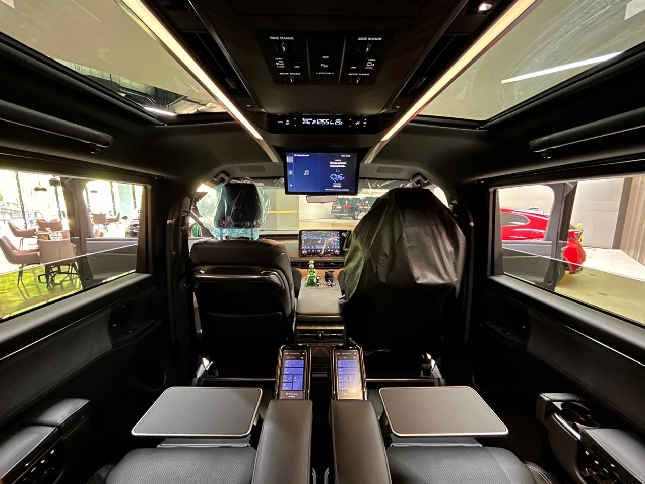 2024 Lexus LM 350h 7-Seater 2024 Lexus LM 350h 7-Seater