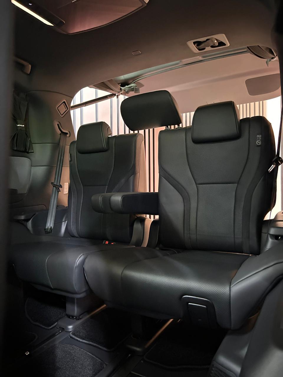 2024 Lexus LM 350h 7-Seater 2024 Lexus LM 350h 7-Seater