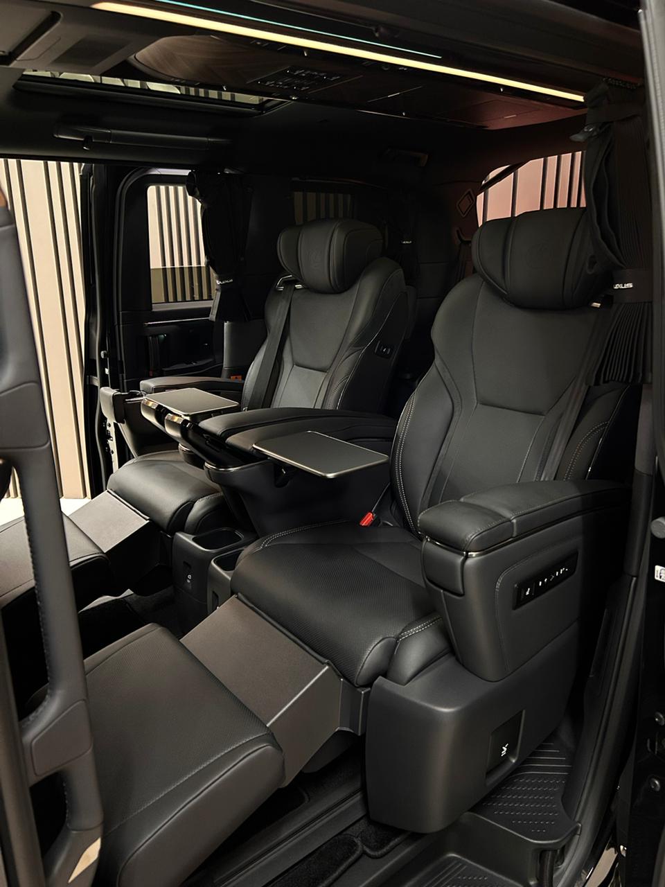 2024 Lexus LM 350h 7-Seater 2024 Lexus LM 350h 7-Seater