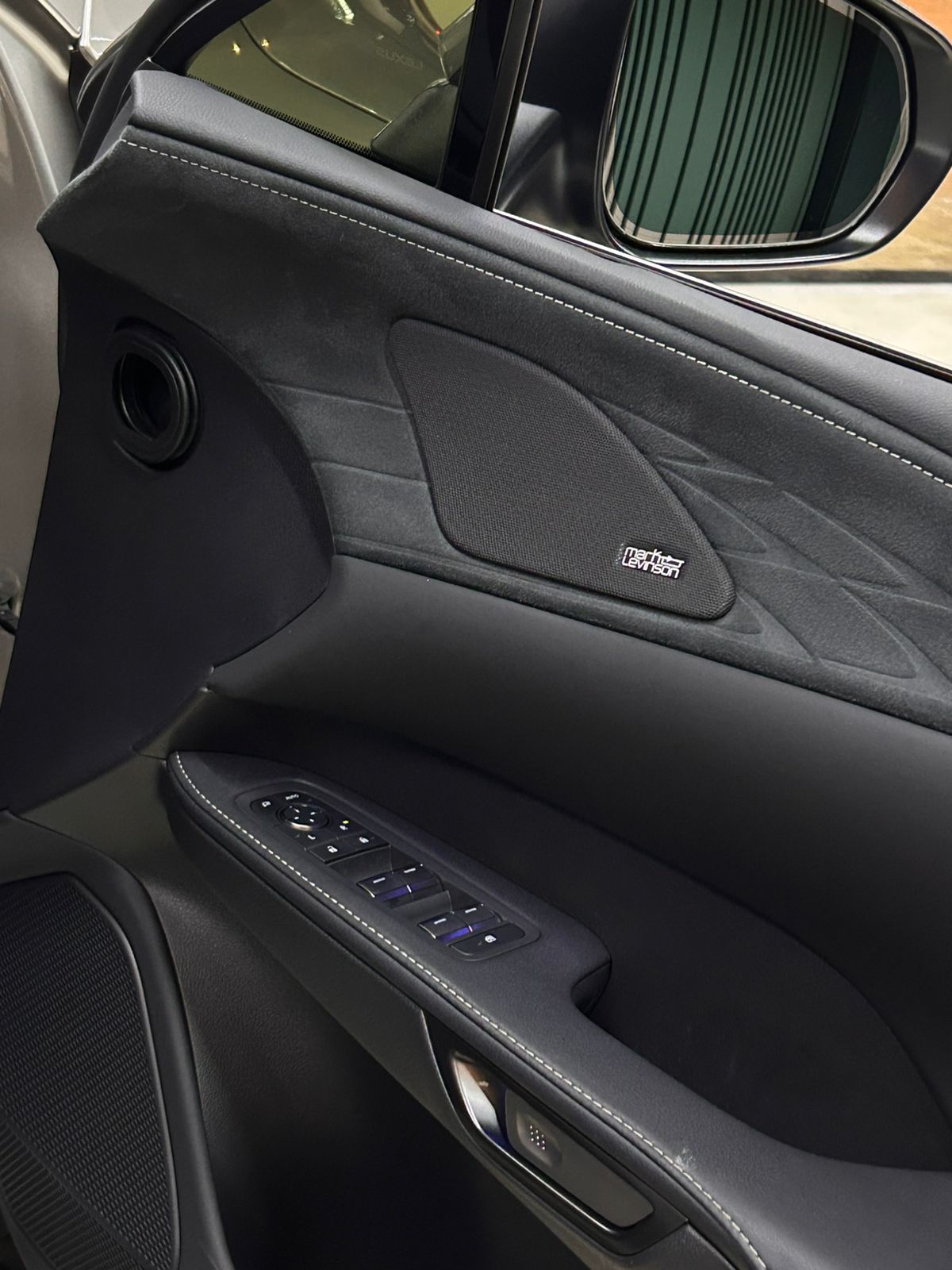 2023 Lexus RX 350 3.5 AT 2023 Lexus RX 350 3.5 AT