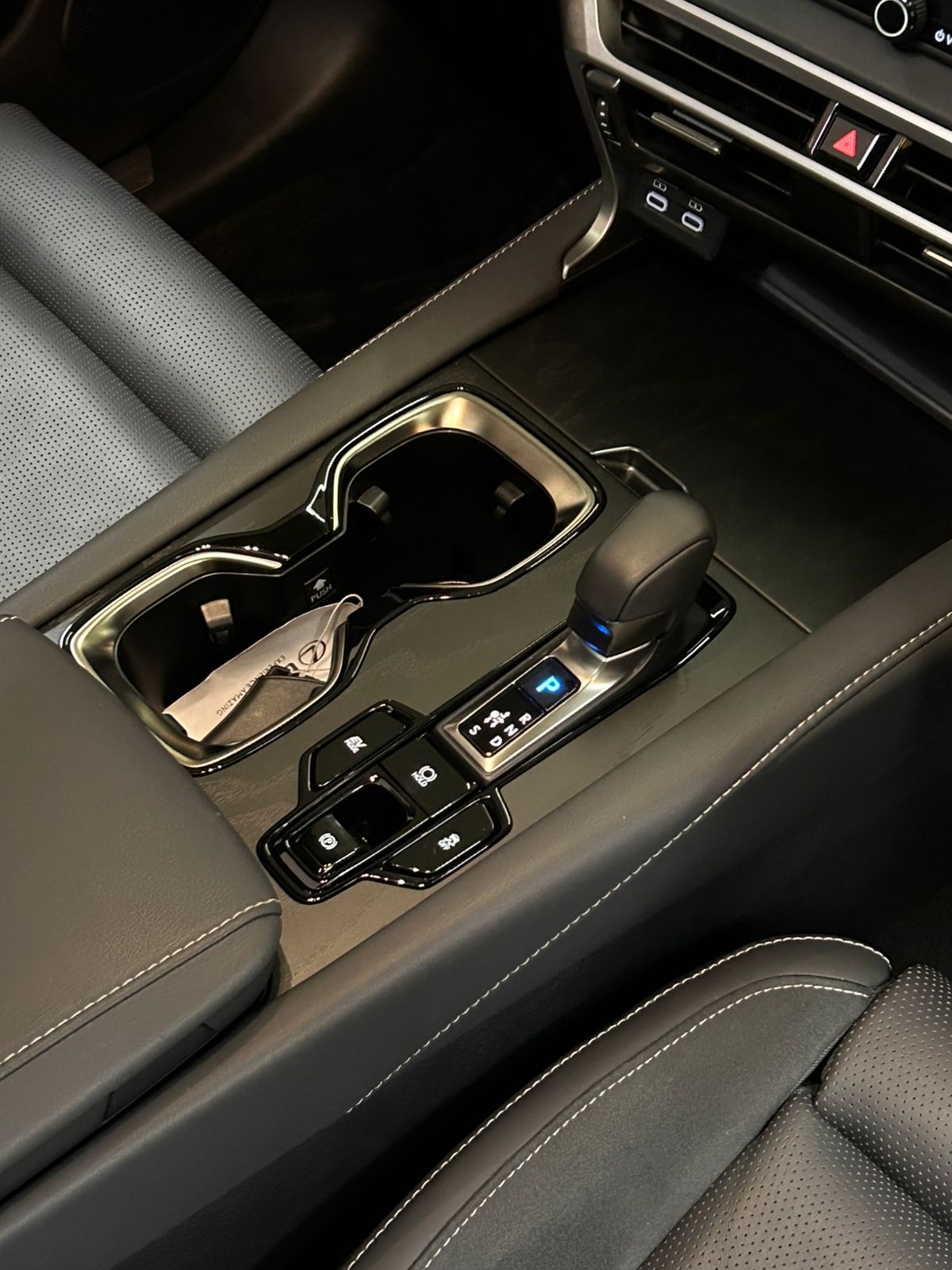 2023 Lexus RX 350 3.5 AT 2023 Lexus RX 350 3.5 AT