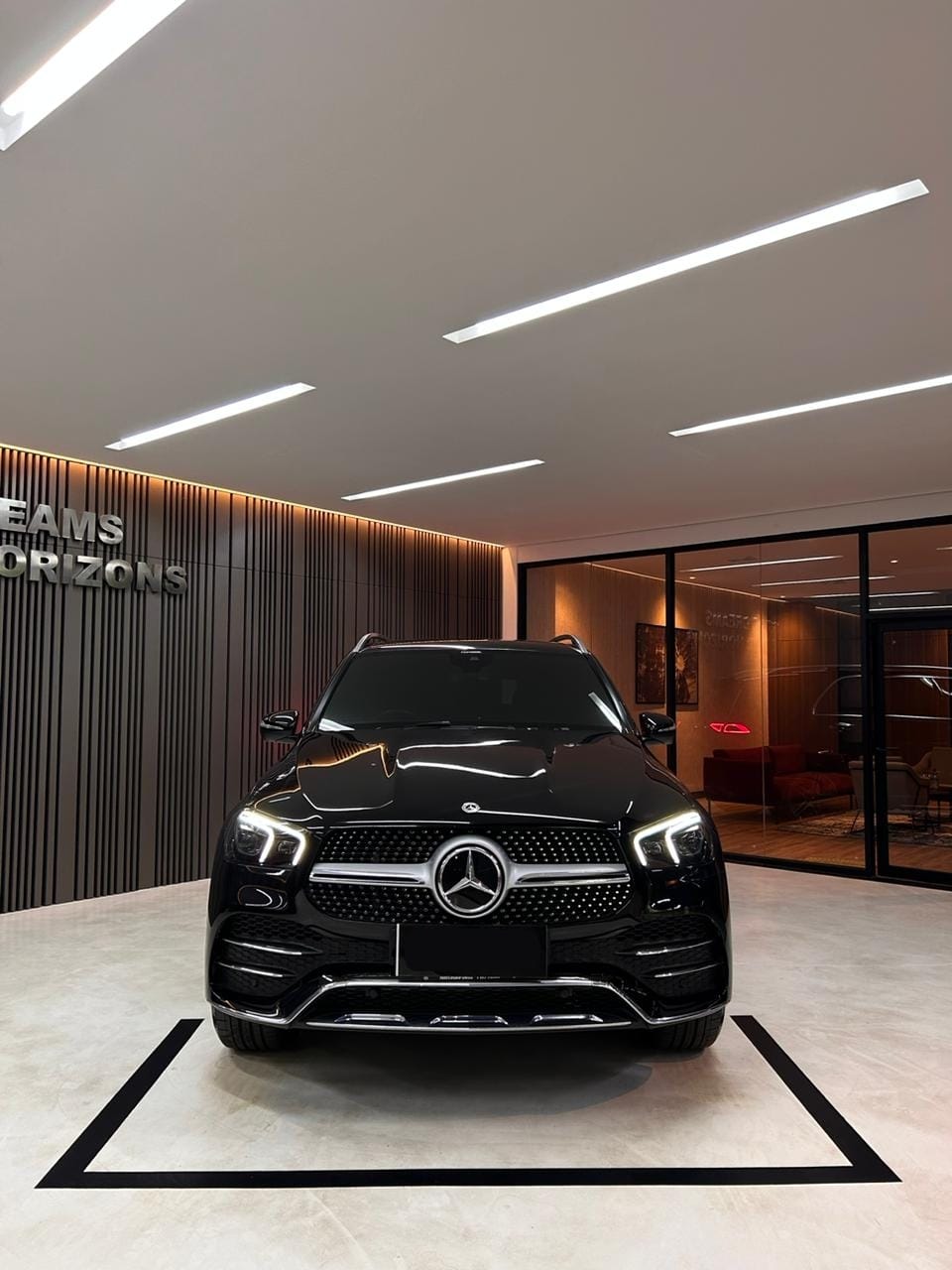 Second Hand 2022 Mercedes Benz GLE-Class 450 4MATIC AMG Line Second Hand 2022 Mercedes Benz GLE-Class 450 4MATIC AMG Line