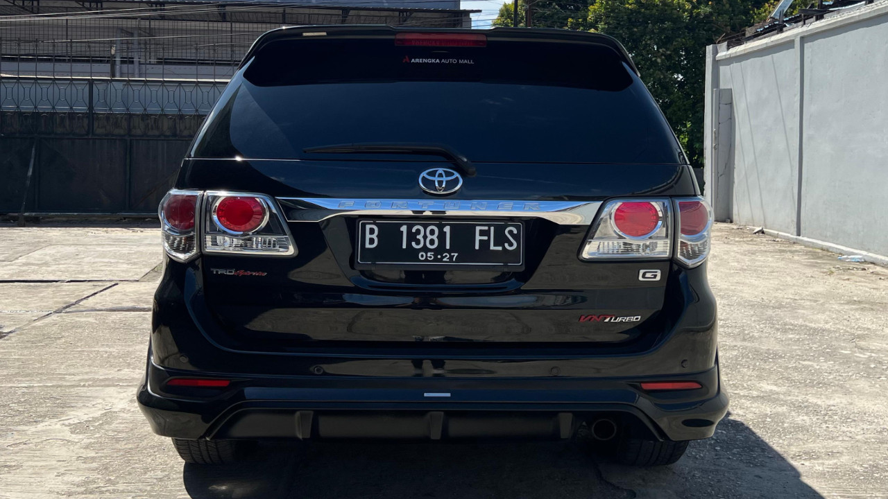 2014 Toyota Fortuner  G 4X2 TRD VNT MT 2014 Toyota Fortuner  G 4X2 TRD VNT MT