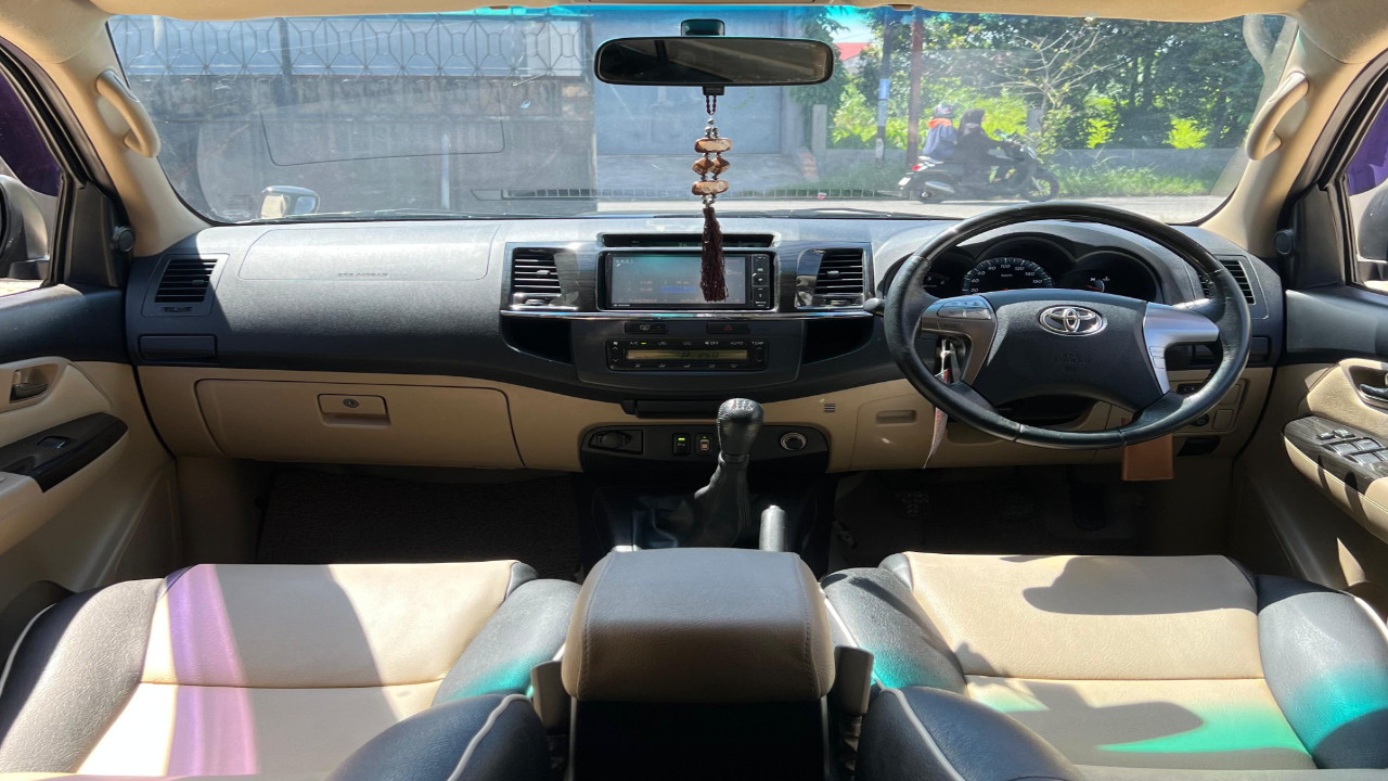 2014 Toyota Fortuner  G 4X2 TRD VNT MT 2014 Toyota Fortuner  G 4X2 TRD VNT MT