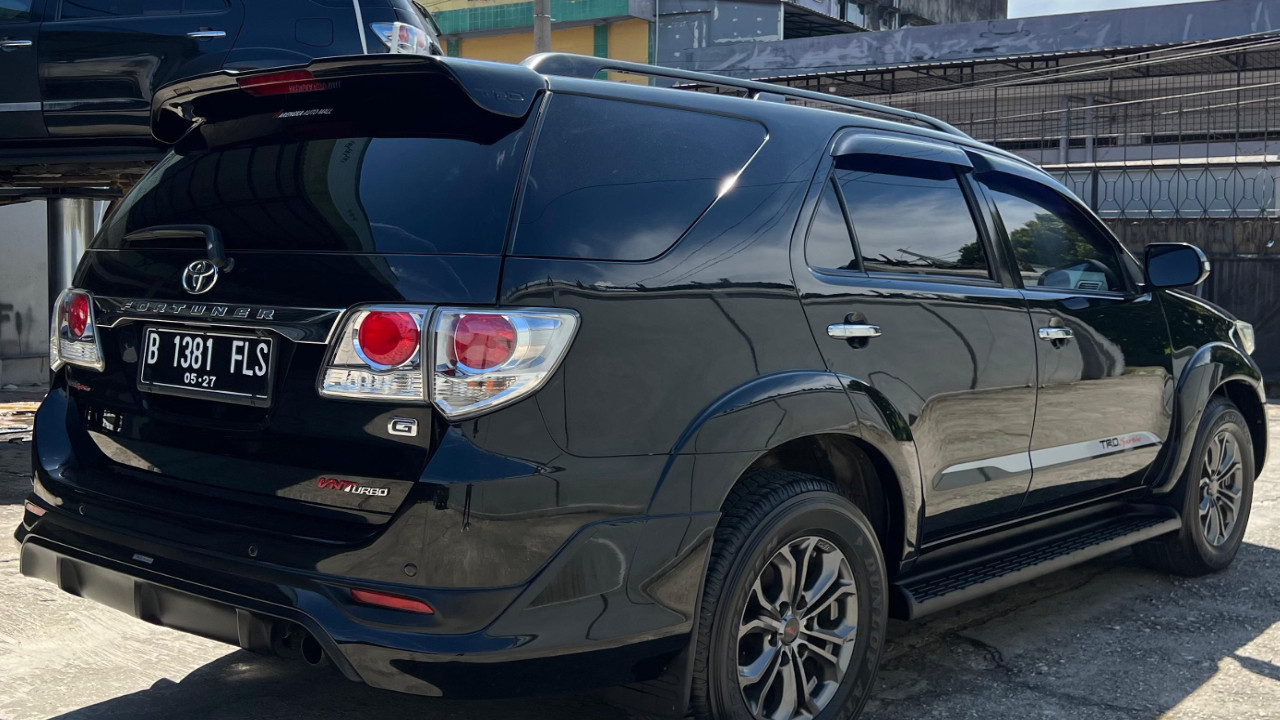 2014 Toyota Fortuner  G 4X2 TRD VNT MT 2014 Toyota Fortuner  G 4X2 TRD VNT MT