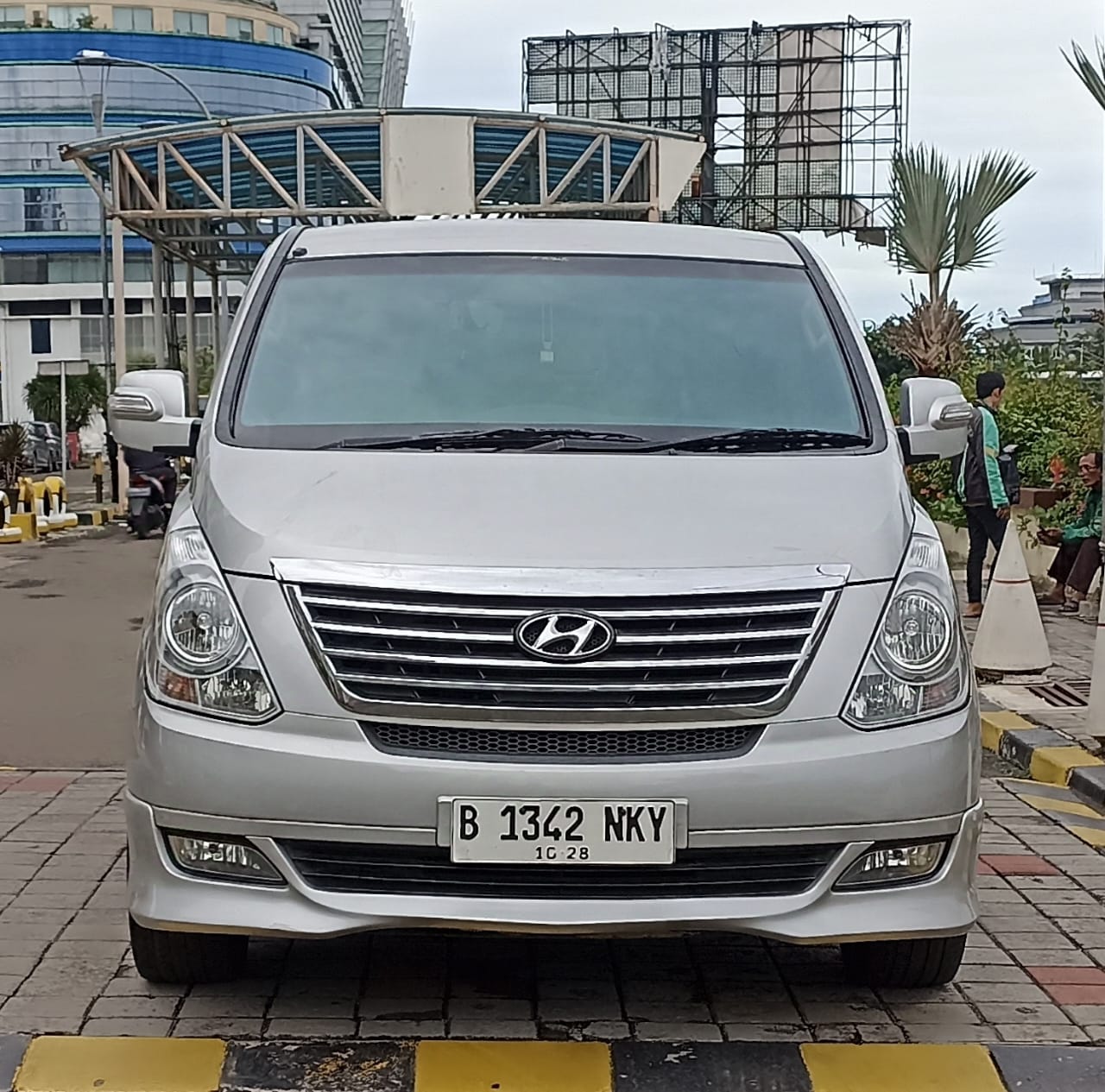 Second Hand 2013 Hyundai H1 Second Hand 2013 Hyundai H1
