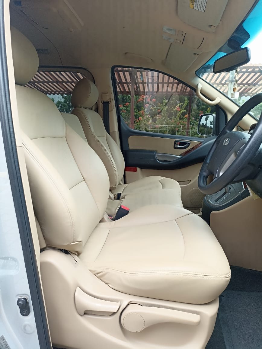 2013 Hyundai H1 2013 Hyundai H1