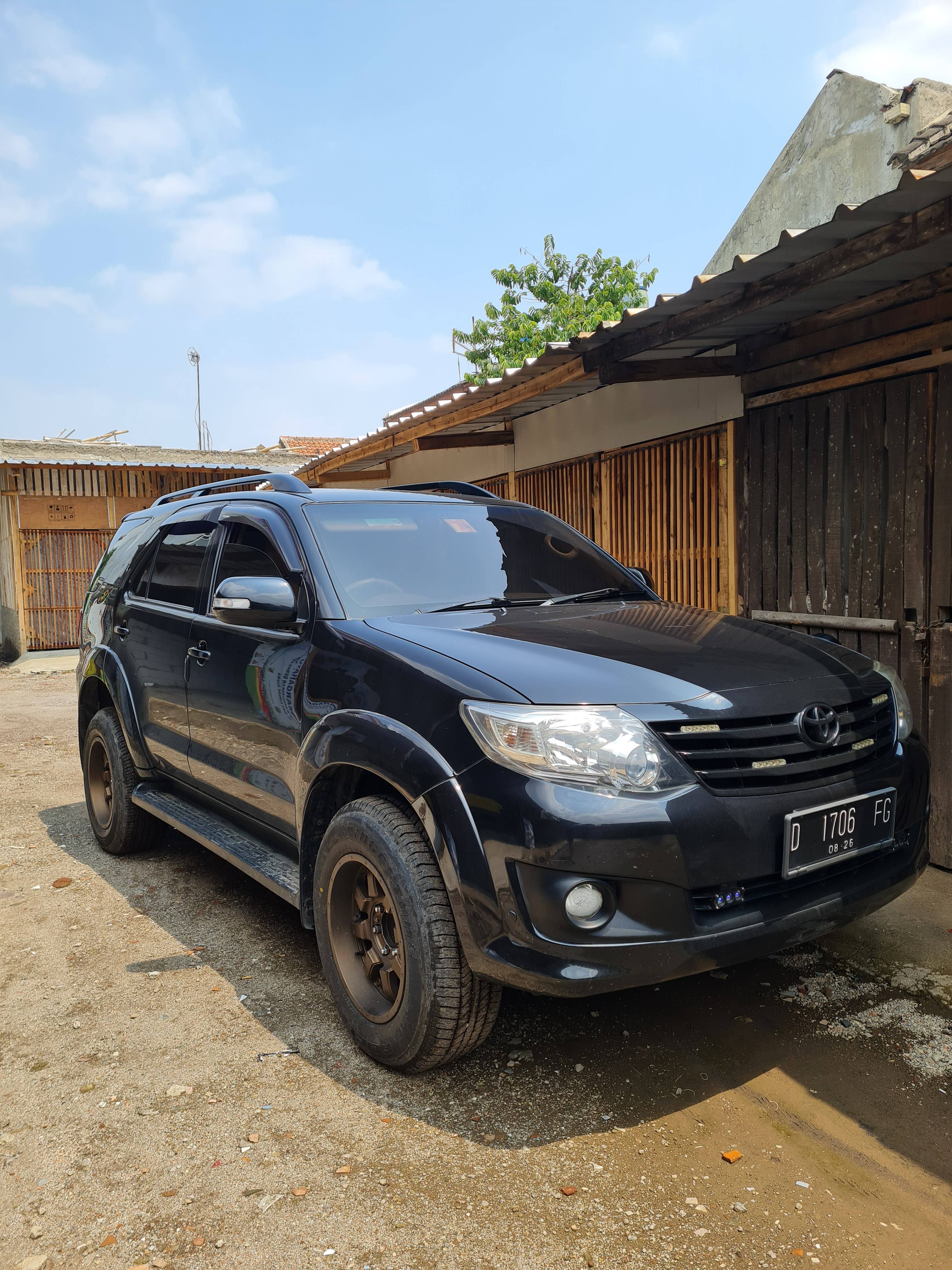 2012 Toyota Fortuner 2012 Toyota Fortuner