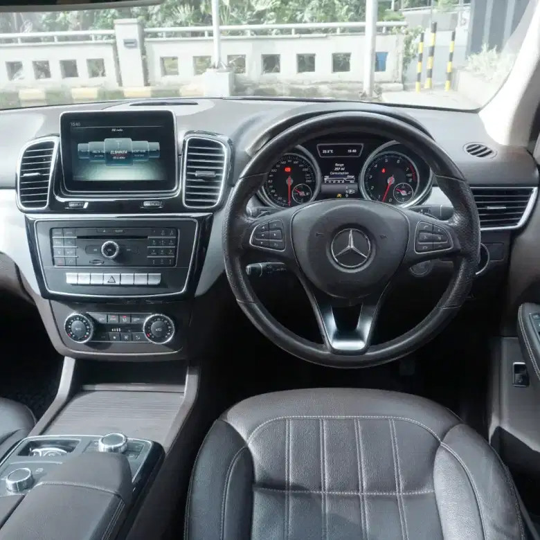 2016 Mercedes Benz GLE-Class 2016 Mercedes Benz GLE-Class