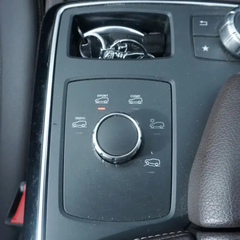 2016 Mercedes Benz GLE-Class 2016 Mercedes Benz GLE-Class