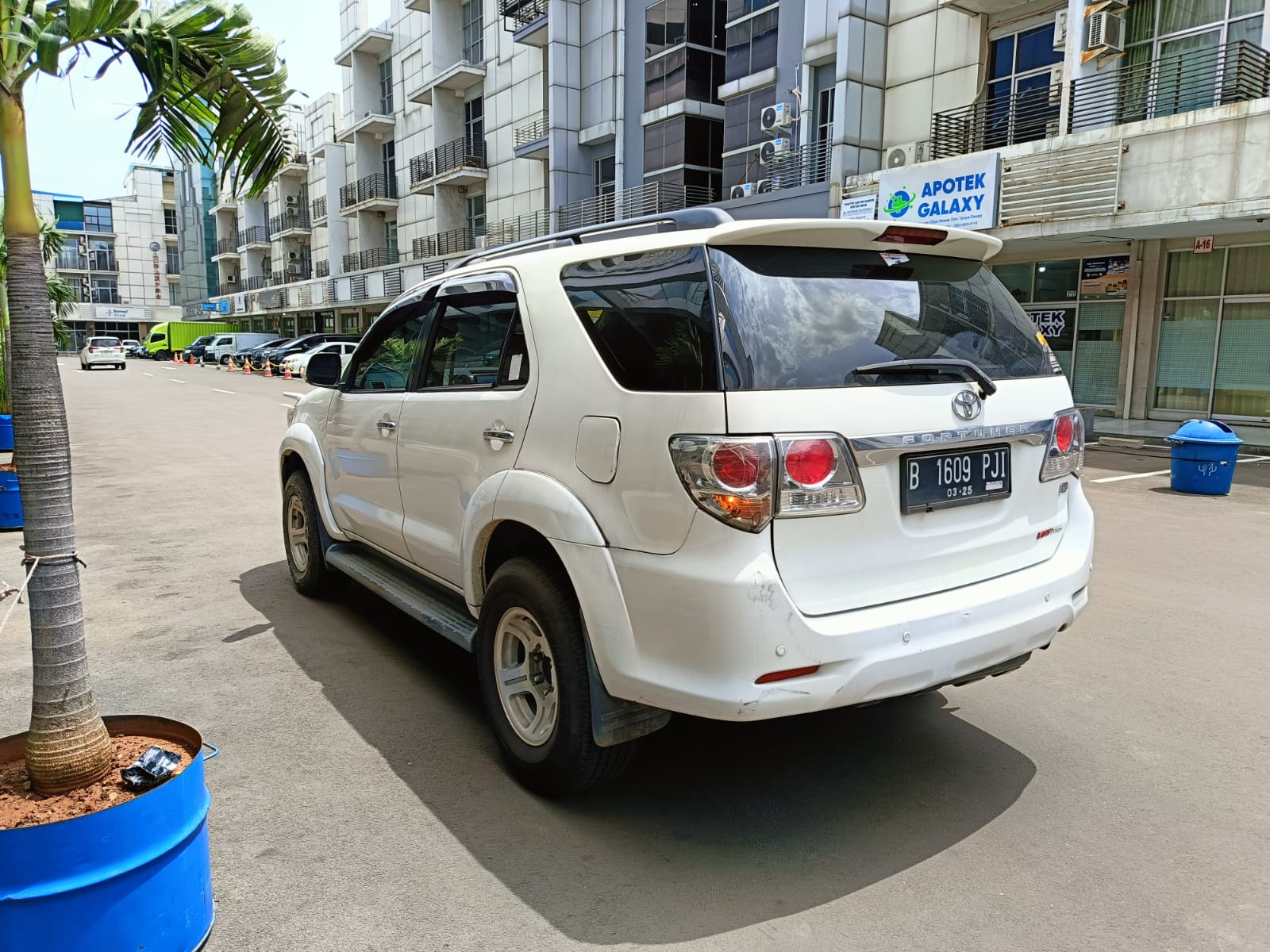 2014 Toyota Fortuner  2.5 G A/T 2014 Toyota Fortuner  2.5 G A/T