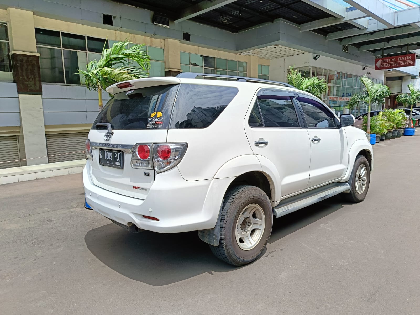 2014 Toyota Fortuner  2.5 G A/T 2014 Toyota Fortuner  2.5 G A/T