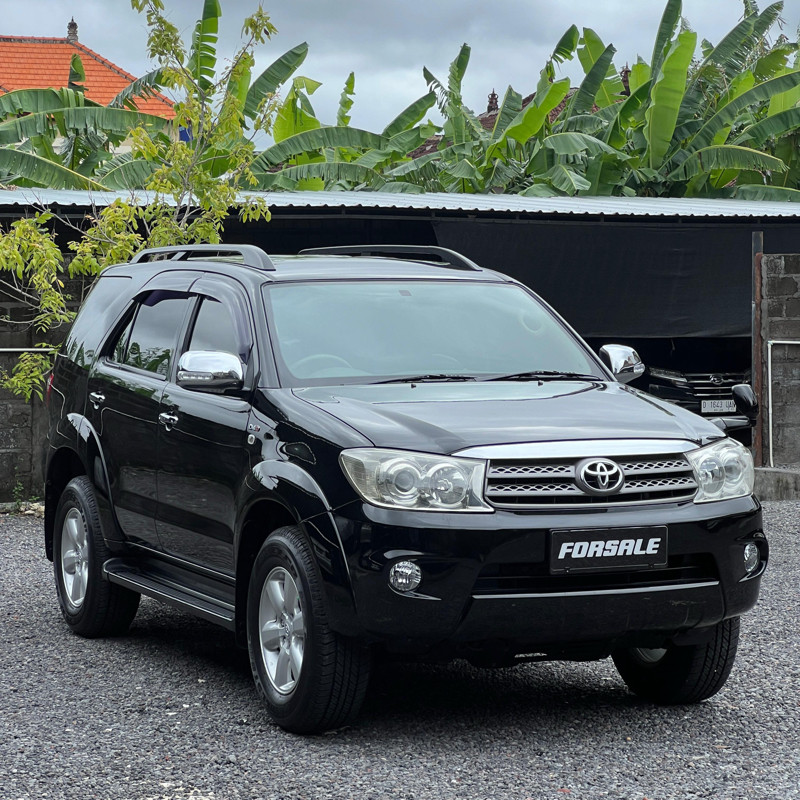 2010 Toyota Fortuner 2010 Toyota Fortuner