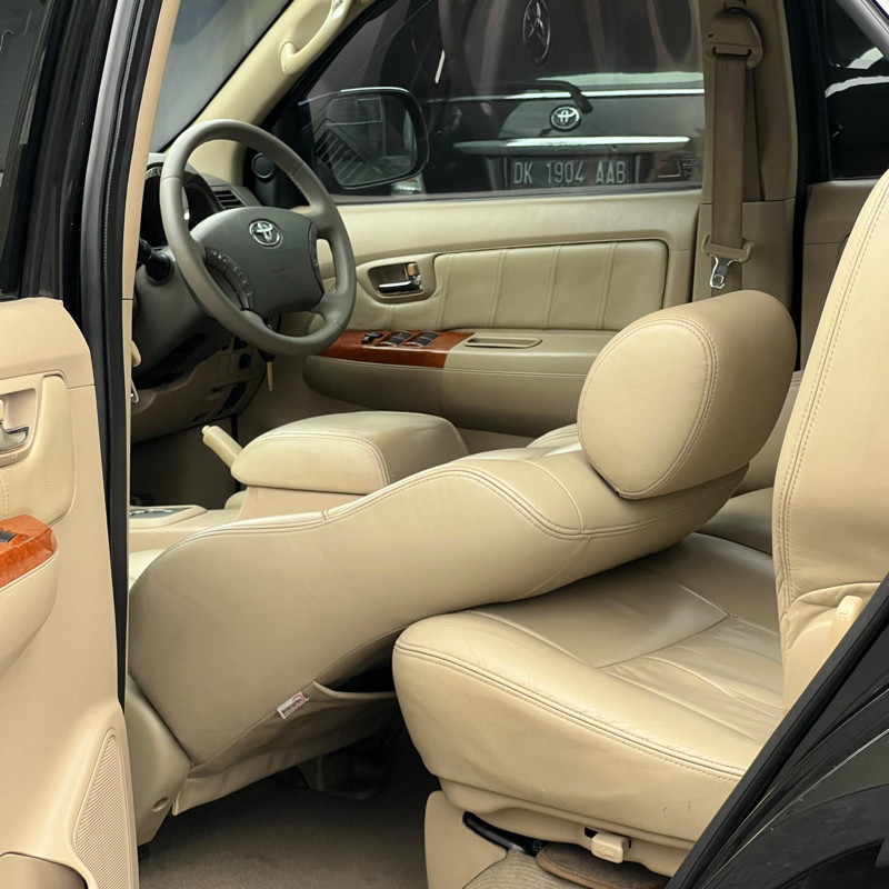 2010 Toyota Fortuner 2010 Toyota Fortuner