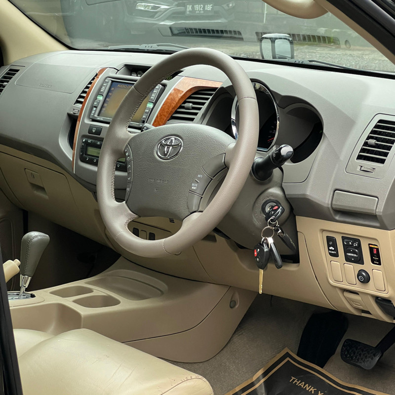 2010 Toyota Fortuner 2010 Toyota Fortuner