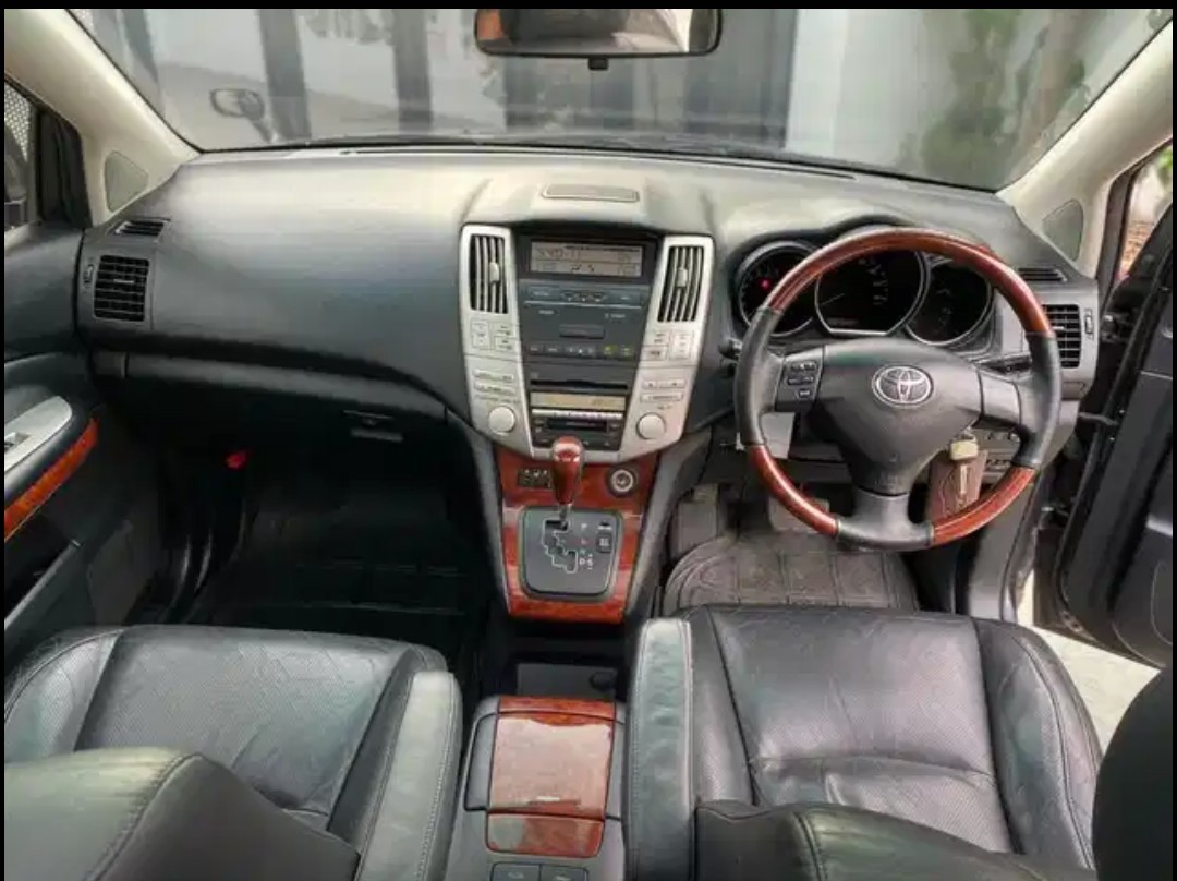 2010 Toyota Harrier 2010 Toyota Harrier