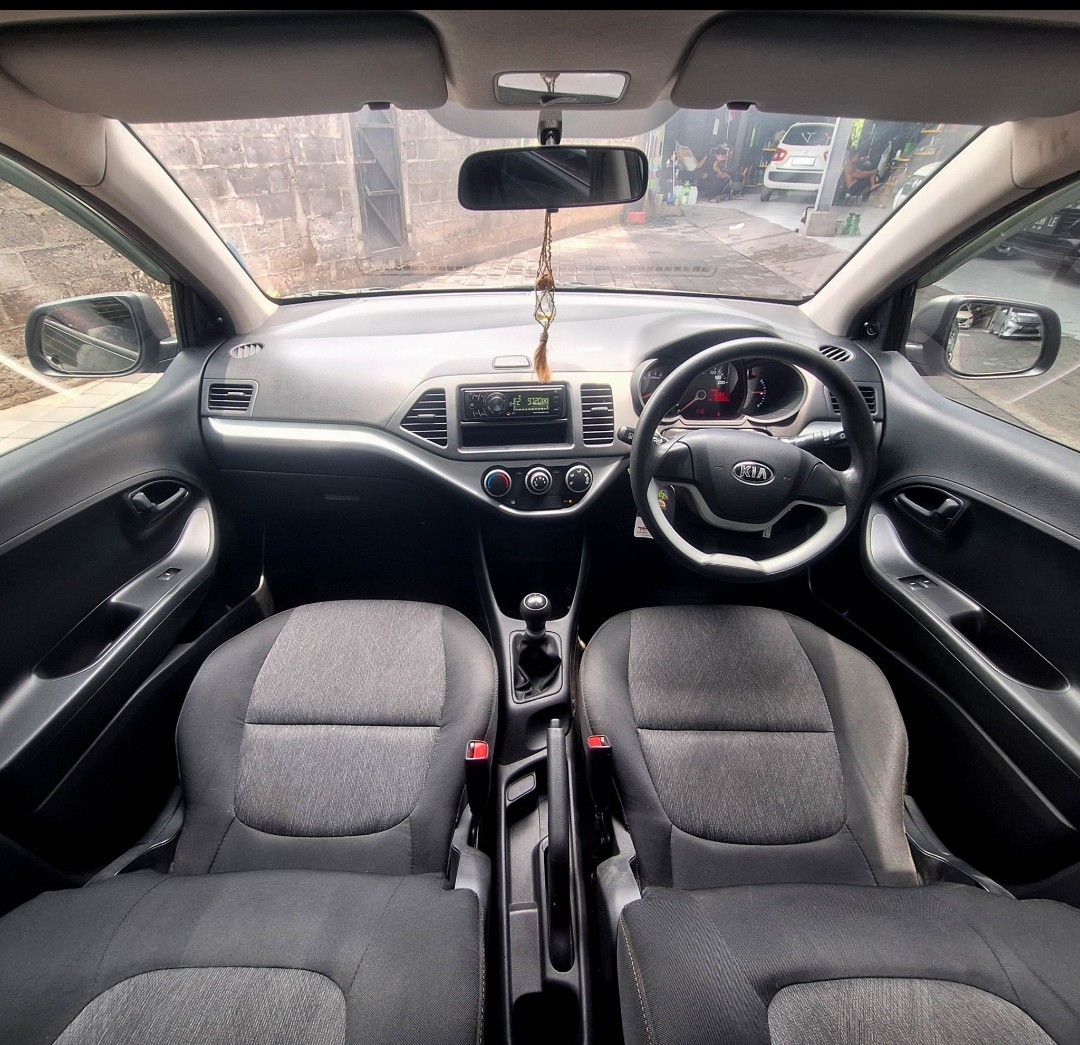 2014 Kia Picanto Morning 1.0 M/T 2014 Kia Picanto Morning 1.0 M/T