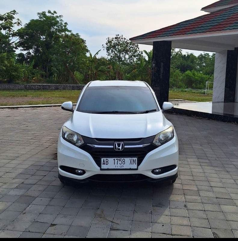 2016 Honda HRV  1.5 E AT