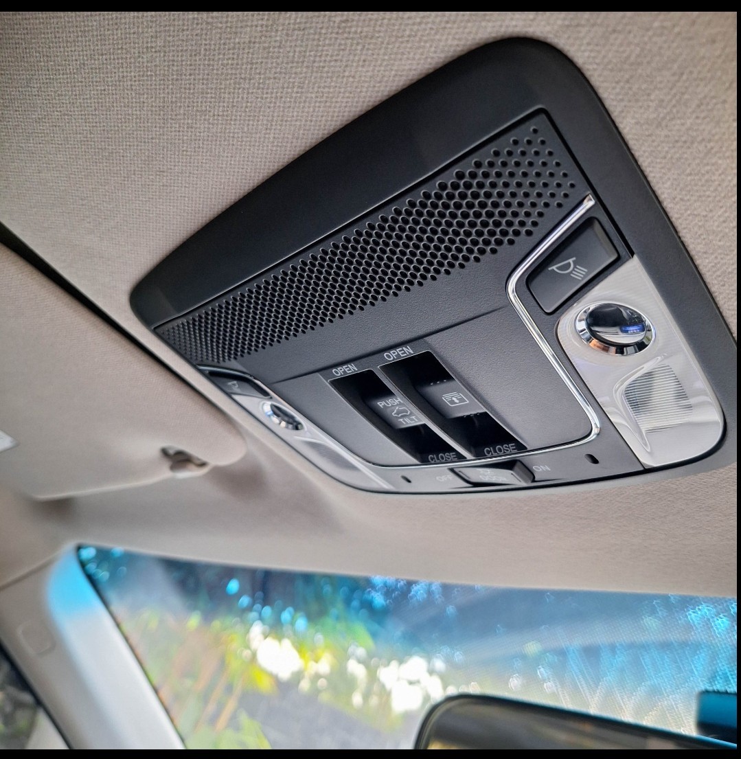 2021 Honda HRV  V PRESTIGE 1.8L AT 2021 Honda HRV  V PRESTIGE 1.8L AT