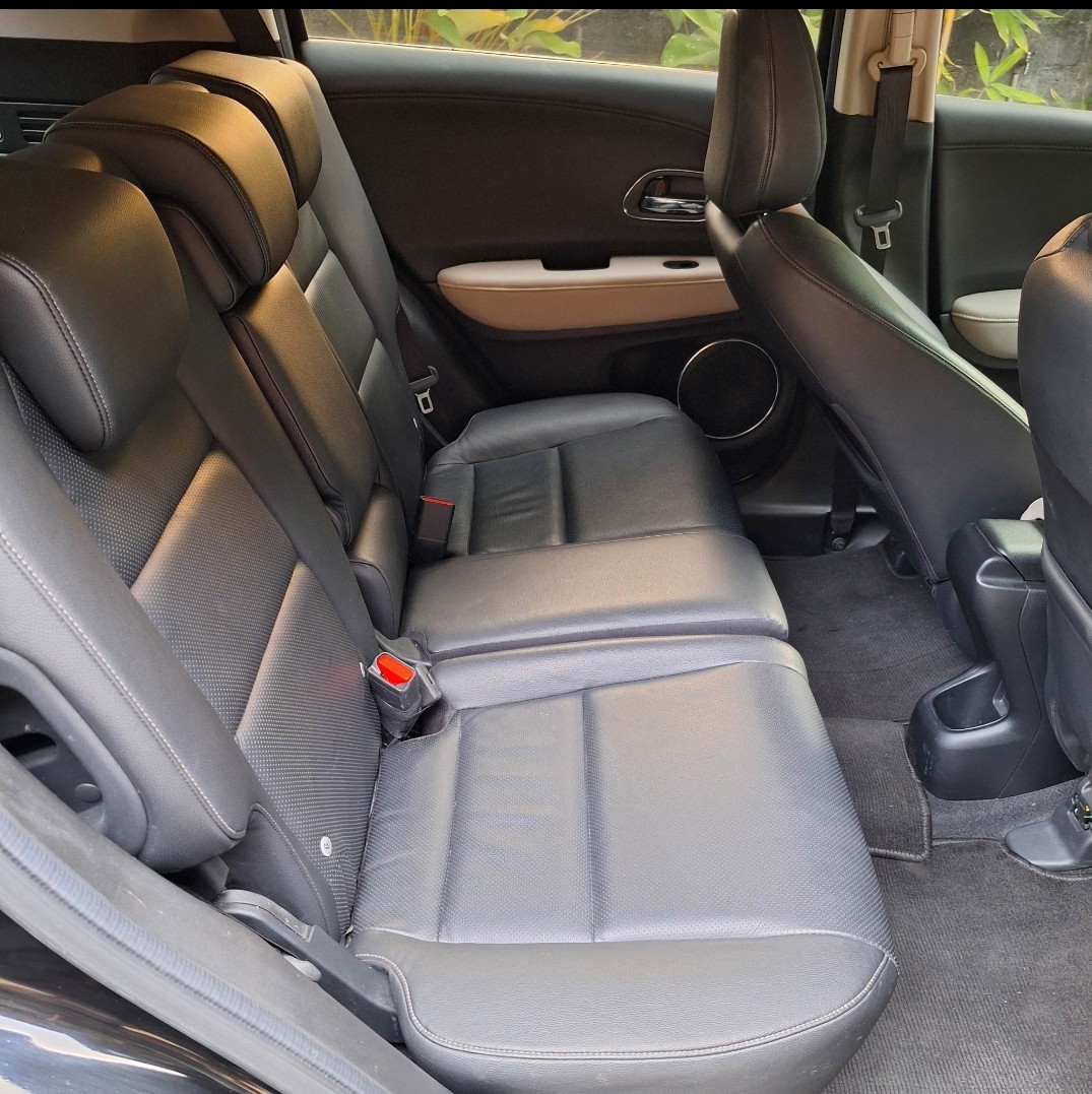 2021 Honda HRV  V PRESTIGE 1.8L AT 2021 Honda HRV  V PRESTIGE 1.8L AT