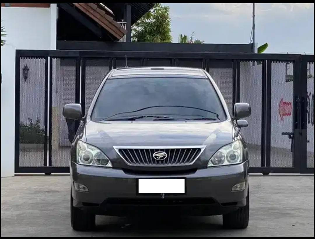 2010 Toyota Harrier 2.4L AT Bekas 2010 Toyota Harrier 2.4L AT Bekas