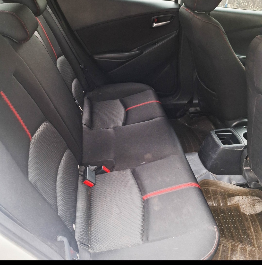 2016 Mazda 2 Hatchback GT 1.5L AT 2016 Mazda 2 Hatchback GT 1.5L AT