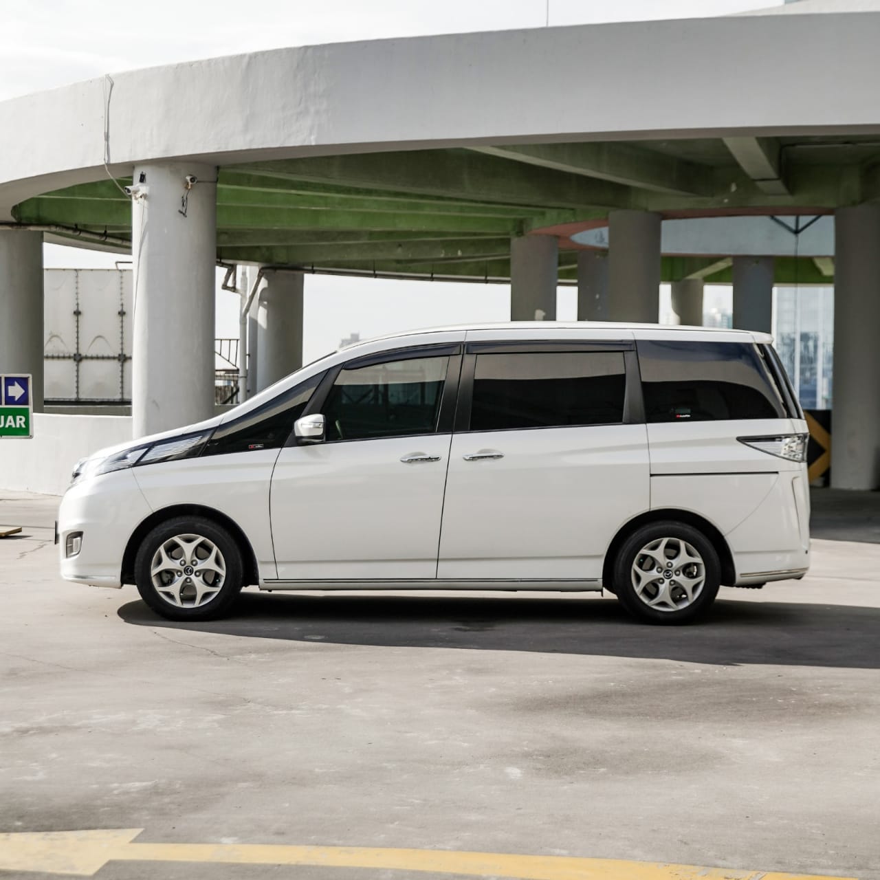 2017 Mazda Biante 2017 Mazda Biante