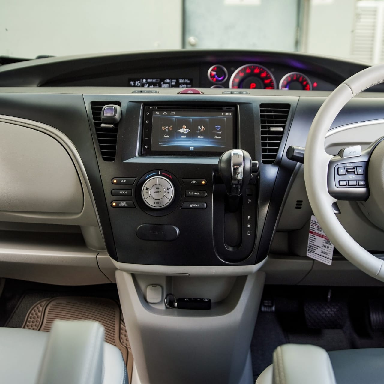 2017 Mazda Biante 2017 Mazda Biante