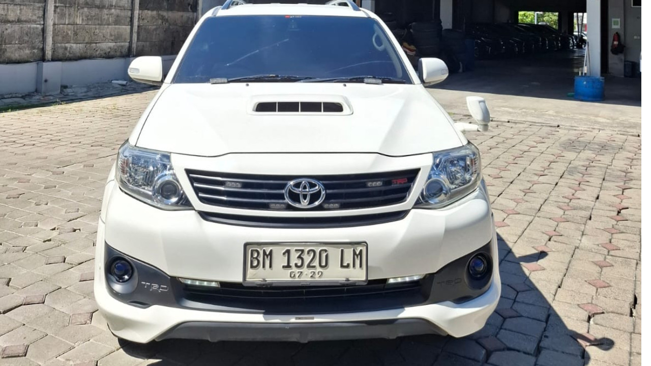 Second Hand 2014 Toyota Fortuner  2.5L G VNT TRD Diesel MT Second Hand 2014 Toyota Fortuner  2.5L G VNT TRD Diesel MT