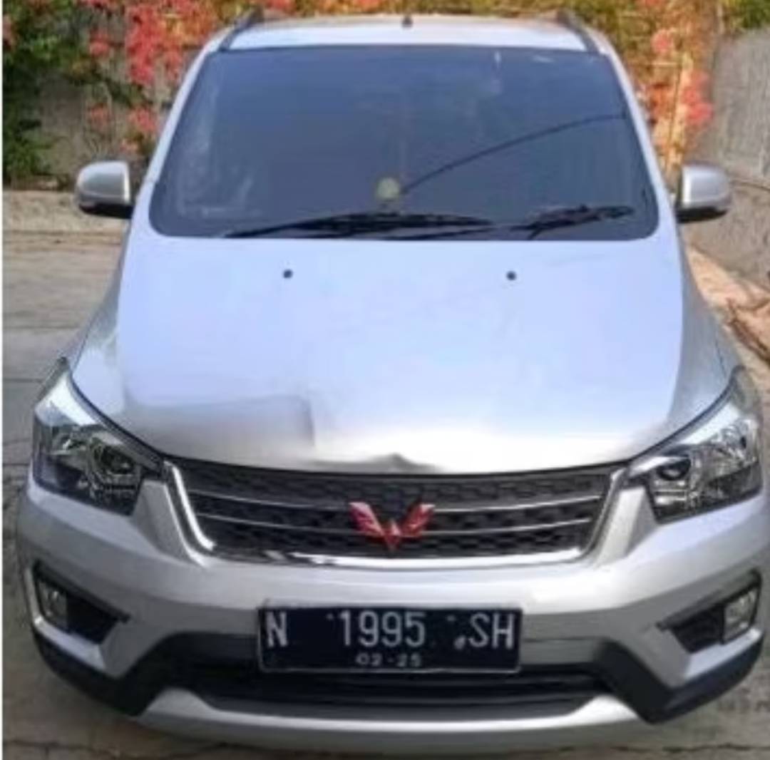 Second Hand 2019 Wuling Confero S Second Hand 2019 Wuling Confero S