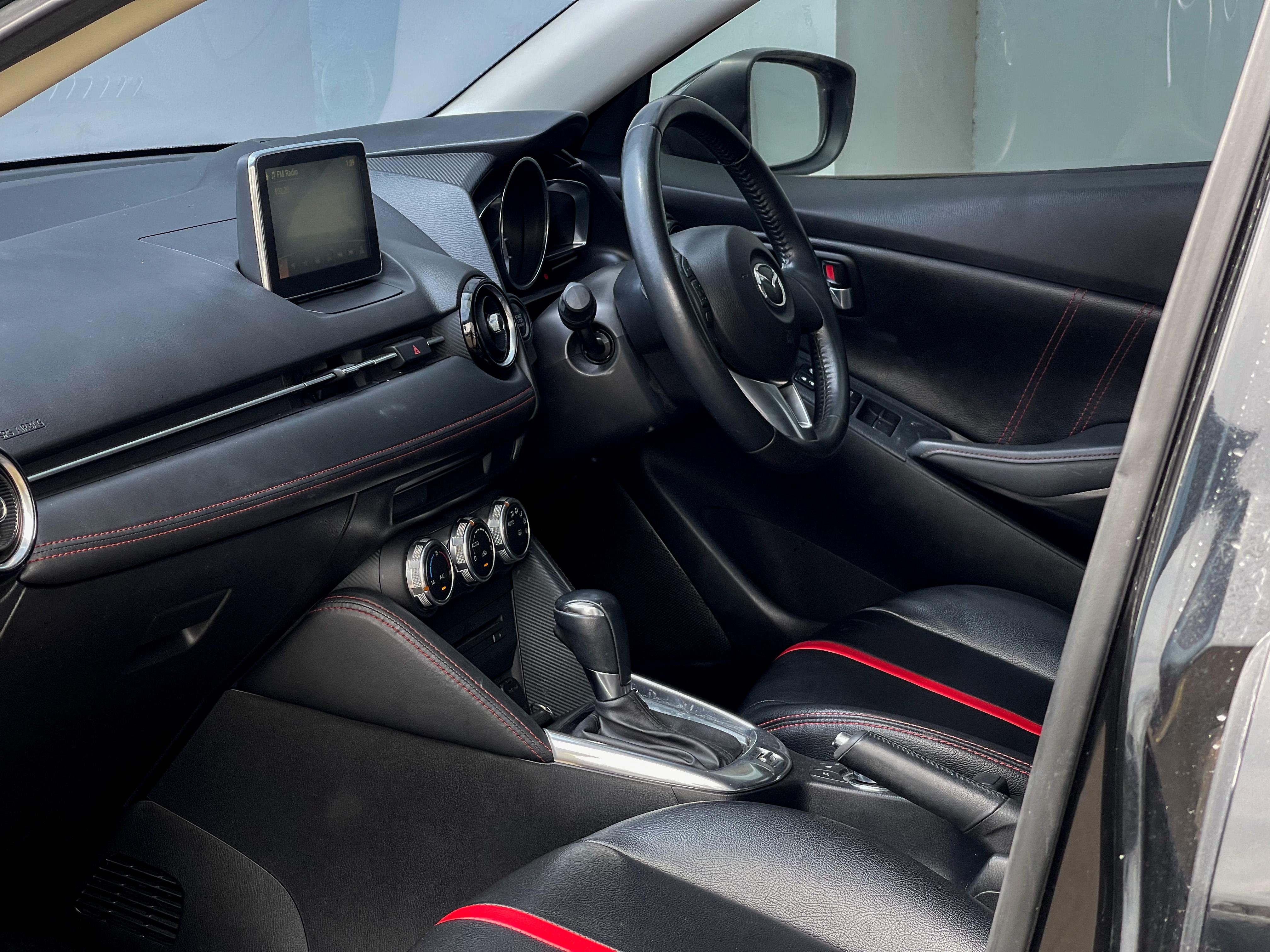 2014 Mazda 2 2014 Mazda 2