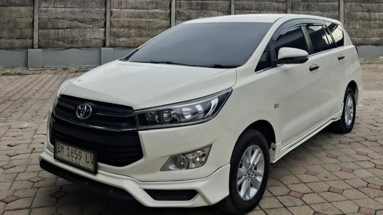 2018 Toyota Kijang Innova 2.0 G AT 2018 Toyota Kijang Innova 2.0 G AT