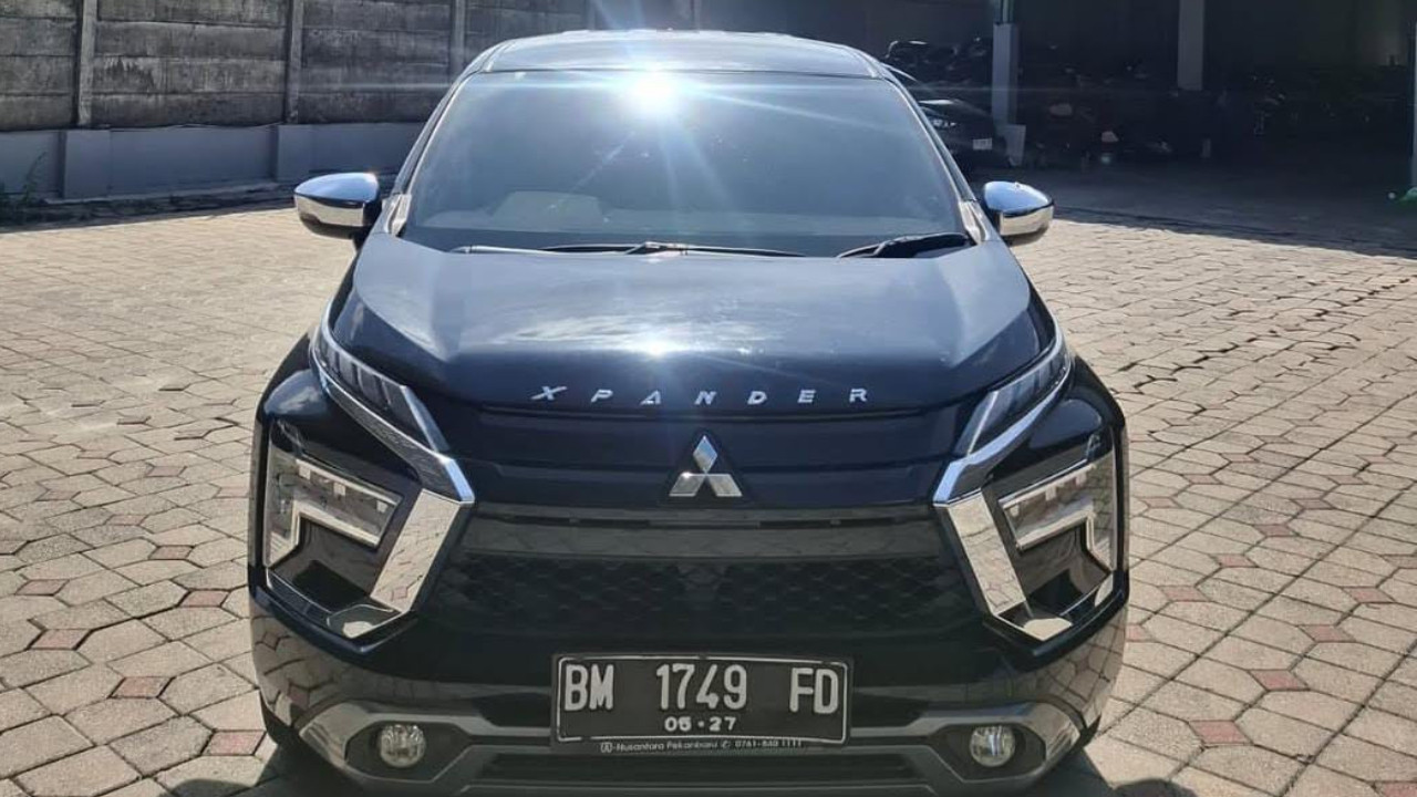 2022 Mitsubishi Xpander  1.5 L ULTIMATE Bekas 2022 Mitsubishi Xpander  1.5 L ULTIMATE Bekas