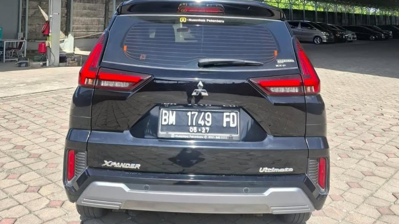 2022 Mitsubishi Xpander  1.5 L ULTIMATE 2022 Mitsubishi Xpander  1.5 L ULTIMATE