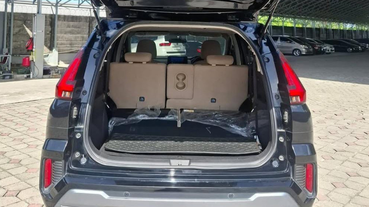 2022 Mitsubishi Xpander  1.5 L ULTIMATE 2022 Mitsubishi Xpander  1.5 L ULTIMATE