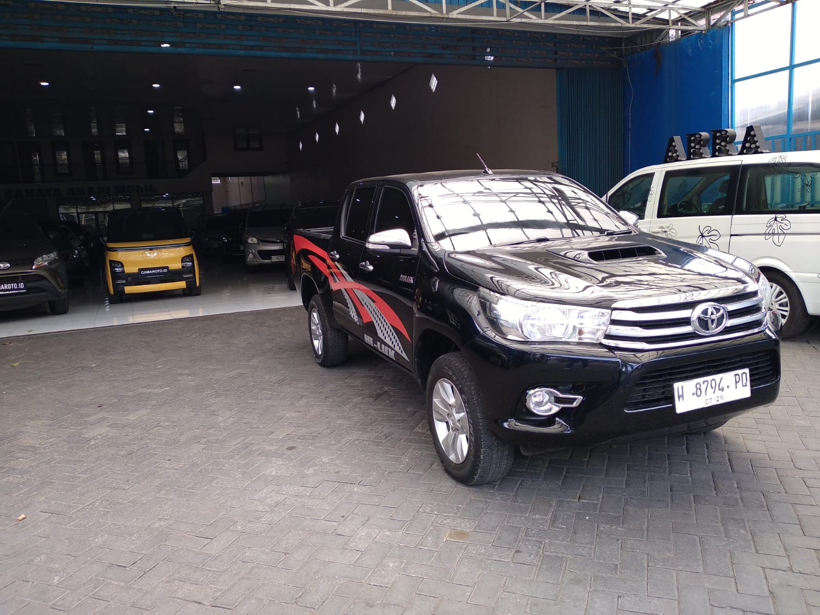 2017 Toyota Hilux Double Cabin G 2.5L MT 2017 Toyota Hilux Double Cabin G 2.5L MT